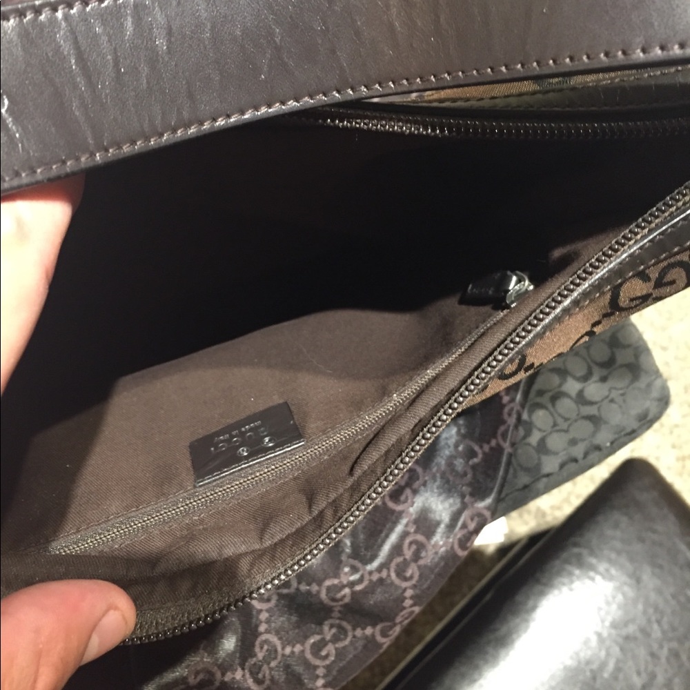 Brown Gucci Crossbody - Picture 3 of 3